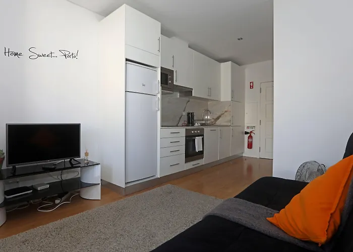 Boavista Roundabout By Sweet * Porto