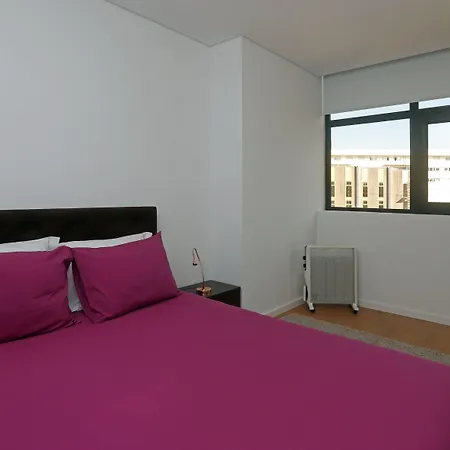 Boavista Roundabout By Sweet * Порту